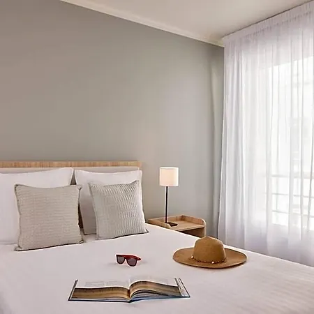 Quality Aparthotel Cherbourg Hotel